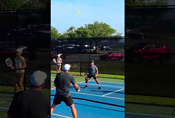 Crazy get and insane point #pickleballhighlights #pickleball #pickleballdoubles #justinbieber