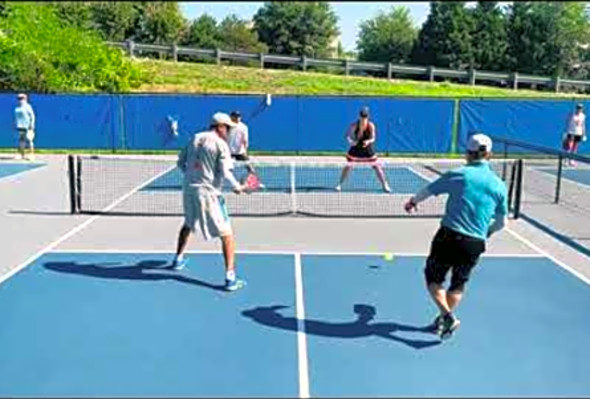 Pickleball Rec play at the Ferlazzo in Woodbridge in 96F