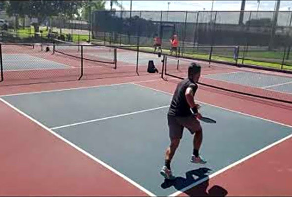 Naples Pickleball Center - 3.5 Singles Jorge Uy vs Hunter Tully