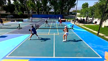 Bad Pickleball Pro Level Rec 6.0Jessie Irvine Connor Garnett Lacy Schneemann Callan Dawson