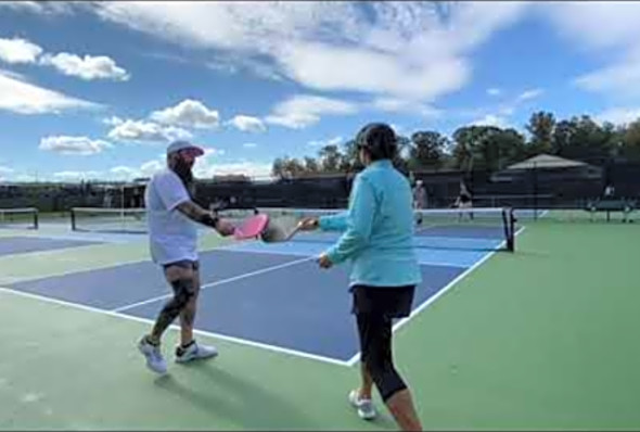 4.5 Windy Mixed Doubles - Manny/Kaley vs Joel/Jen - Round Robin match
