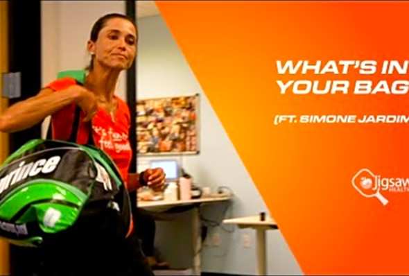 What&#039;s in Your Bag? (with Simone Jardim)