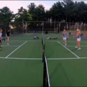 A solid 14 ball rally to start this 4.5 pickleball match