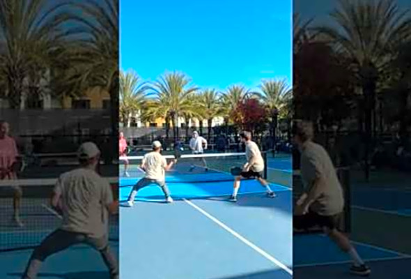 scorpion counter down the middle #pickleballskills #pickleball #sports