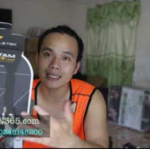 So Sanh Pickleball Gearbox Pro Ultimate Hyper va Paddletek Bantam ALW C