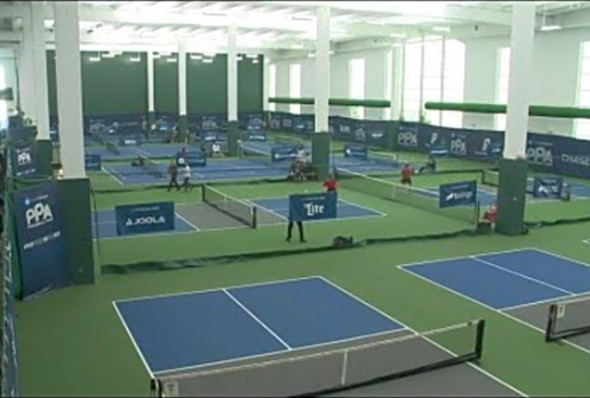 Despite snowstorm, world&#039;s best pickleball players arrive for tournament