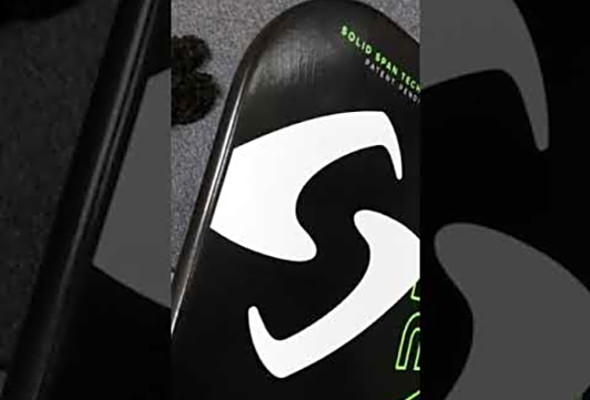 Gearbox GX6 CONTROL and GX6 POWER Pickleball Paddles