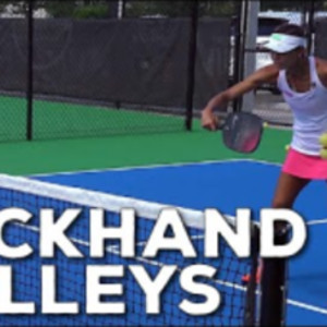 Coach Simone - Backhand Volleys