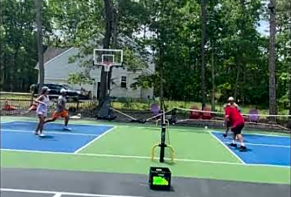 Pickleball crosscourt Ernie dink