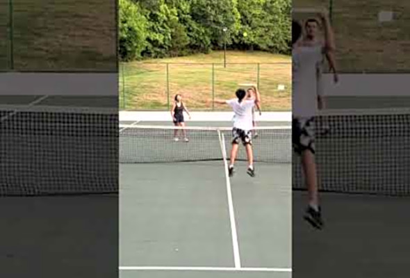Fly like a birdie - pickleball match #pickleball