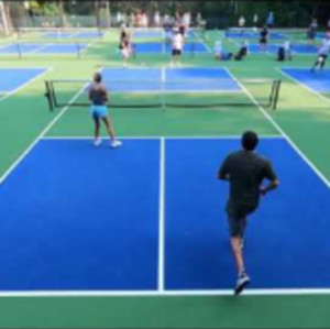 This is How High Level Amateur Pickleball (Mixed vs Men&#039;s Doubles) looks...