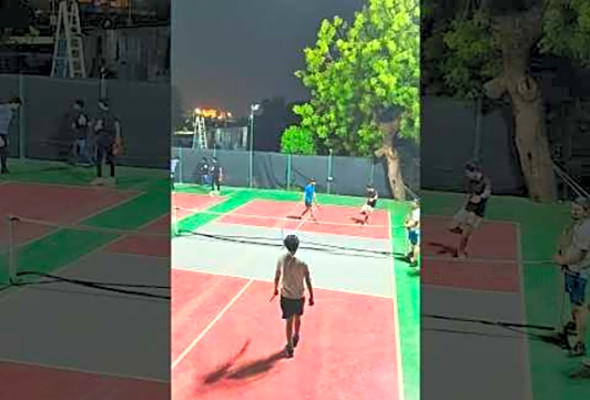 Pickleball game Ahmedabad#pickleball#pickleballgame#ahmedabad#games#youtubeshortsatMahivlogs7773