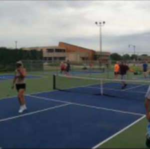 4.0 July fourth Beloit Pickleball tournament pool play GX011441