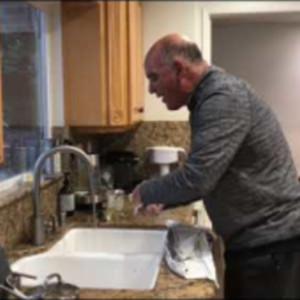 WASHING HANDS THE PICKLEBALL WAY with Miguel Enciso