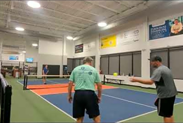 Pickleballerz men&#039;s league championship night second round