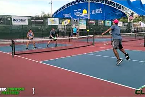 US OPEN Pickleball 2021 Mixed Age Split Joey Farias/Eva Welsher VS Goldberg Johnny/Julie Johnson