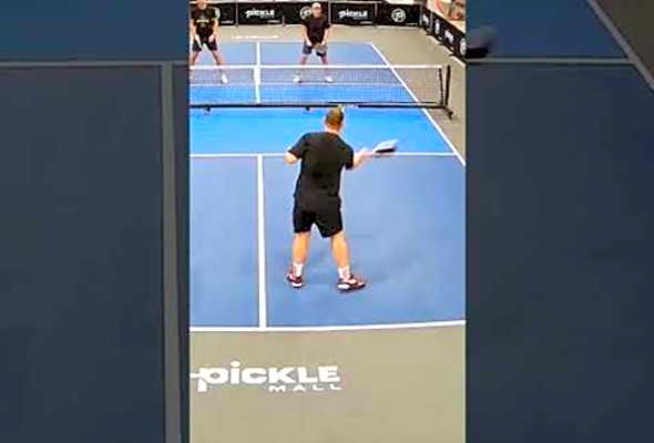 Wait for the incredible cross court winner #pickleball #atp #dink