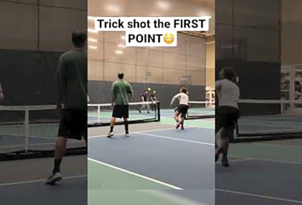 AMAZING way to start the Match #pickleball #viral #pickleballhighlights #shorts