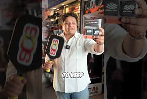 Every pro pickleball player uses this secret tool #pickleball #pickleballpaddle #carboncleaner