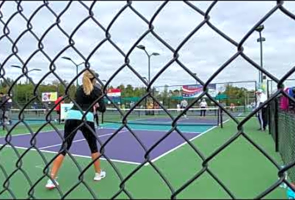 Jennifer Tavernier/Christee Chargot vs Stacie Townsend/Olivia McMillian Womens Pro Pickleball