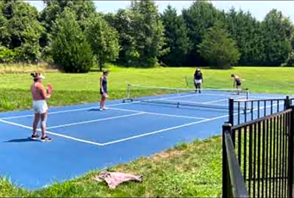 Pickleball womens doubles Rec Play