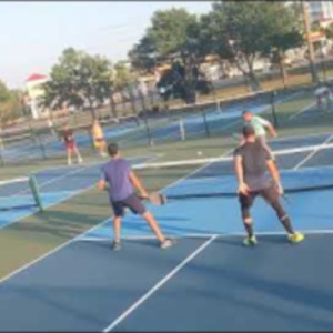 SWEET BACKHAND SPIN SERVE! 4.0 Pickleball Rec Game at Midway Park in Myr...