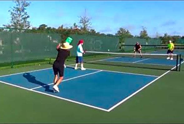2017 09 15 LOMD Pickleball Fri Rnd Rbn Highlights for Dianne