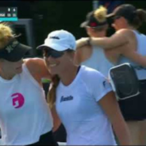 Humberg/Barr v Fudge/Braverman - Match Point - Women&#039;s Doubles - Pickleb...