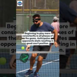 What is an advance pickleball player