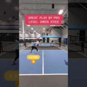 Watch how to handle a 3rd shot by pro lvl Owen Stice #pickleball #druh #...