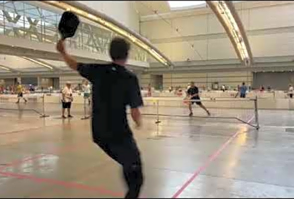 Tyler Slagill VS Justin Petrulak in the Gamma Pickleball Classic 4.5 Singles