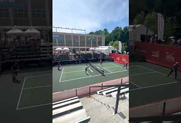Watching the pros warm up before the match! #pickleball #ppatour