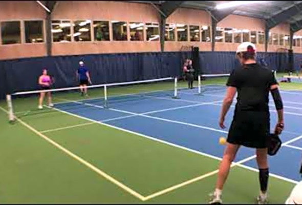 Hill/Pieratt vs Johnson/Campbell 4.5 Pickleball Umpqua Valley Winter Classic Tournament