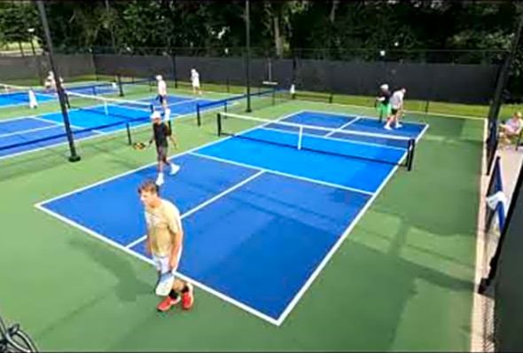 Newnan Pickleball / 8-13-22 /Todd Castleberry/DJ Nikam vs Jim Rogers Ryan Thiesen