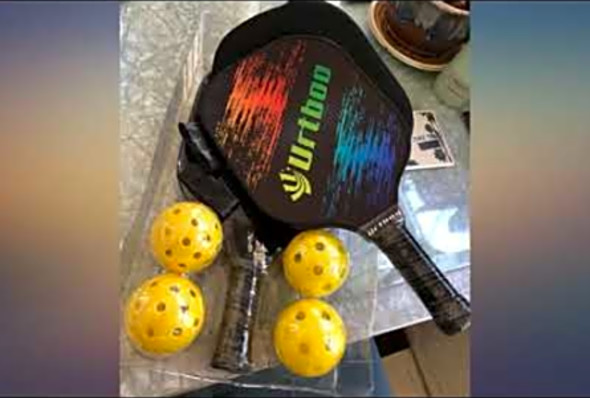Urtboo Pickleball Paddle Rackets,USAPA Approved Graphite Carbon Fiber face review