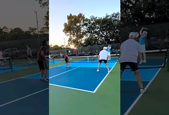 Crazy Point! #pickleball #overhead #lob #dink atwisepickleball