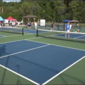Pickleball Lisa Frumhoff &amp; Chris Carpenter vs Brown/Pazderka 10/6/19