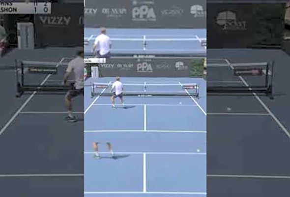 Ben Johns Trickshot! #pickleball #defence #benjohnson #gotem