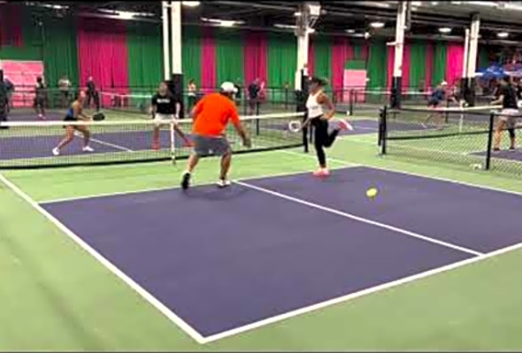 Open division mixed CT summer sendoff Pickleball tournament pool game