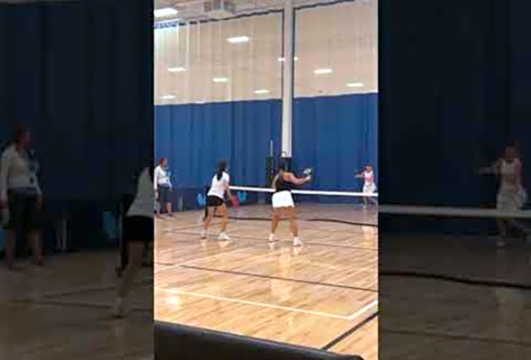 She wont be denied! #pickleball #pickleballislife #pickleballhighlights #pickleballdoubles #slam