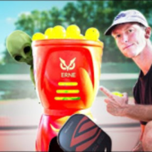 This Pickleball Machine is From the Future (Erne Review)