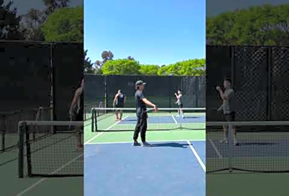 Pickleball Point: Insane Dive &amp; Epic Dink Battle!