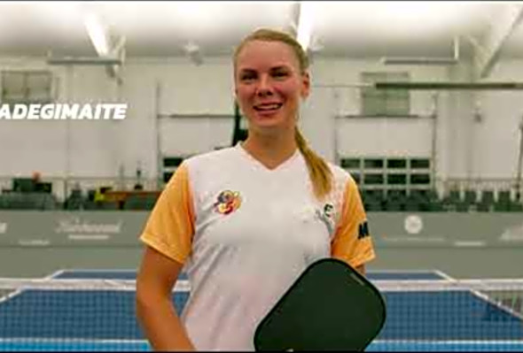 Pickleball Like A Pro: Lina Padegimaites Two-handed Backhand