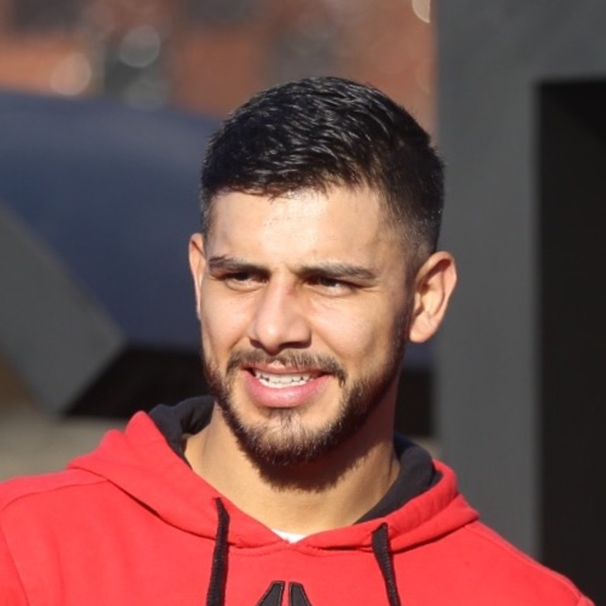 Yair Rodriguez, photograph by File:Carrera con Yair "Pantera" Rodríguez -i---i- (30657689682).jpg: PLEASE COMPLETE AUTHOR INFORMATION
derivative work: Alexander Gustafsson