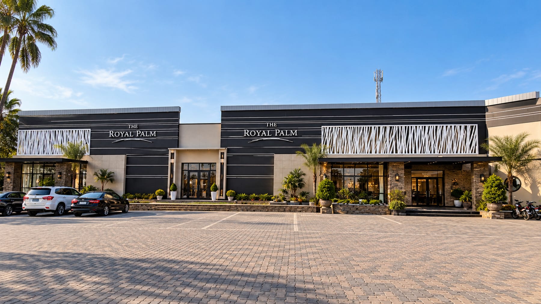 Royal Palm Marquee