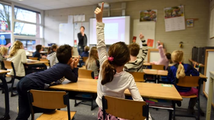 Glasgow Primary School First in Scotland to Include LGBTQ+ Education Into All Teaching