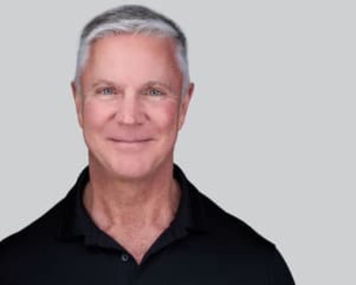 The value of optimizing oneself: A queer expert in the leadership field