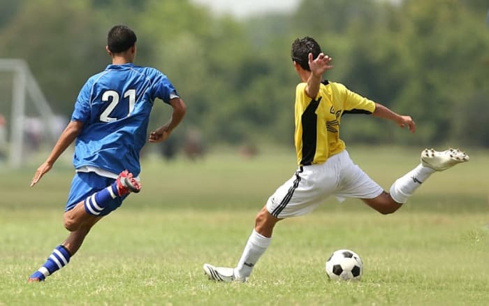 Two Premier League Footballers Reportedly in a Relationship