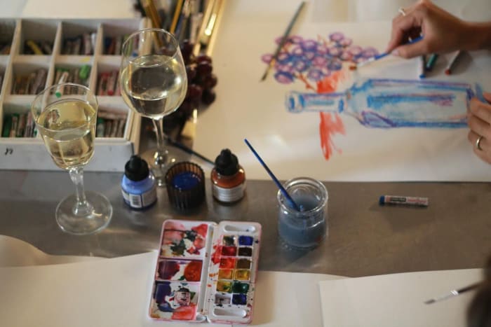Meg & Tom’s Drink & Draw