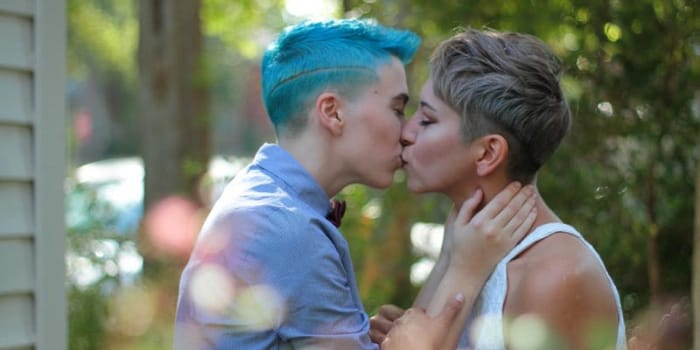San Francisco: Lesbian/Bi Single Mingle: Expand Your Social Circle